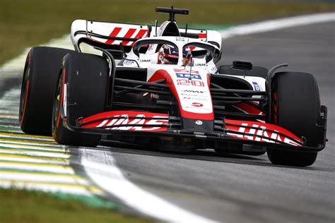 Clamorosa pole position per Magnussen nel GP del Brasile: la pioggia ...