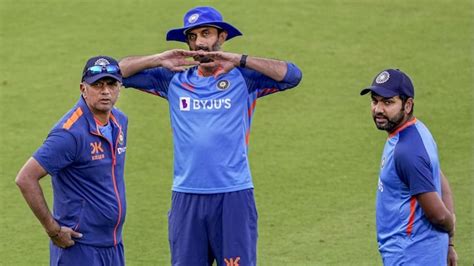 Border Gavaskar Trophy 2023: Rank turners could backfire, says Murali ...