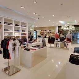 Croma - Ambience Mall - Electronics store - Gurugram - Haryana | Yappe.in