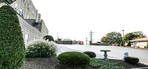 Boron Funeral Home | Pittsburgh PA funeral home and cremation