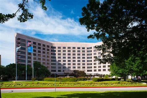 DOUBLETREE BY HILTON HOTEL TULSA - WARREN PLACE - Hotel Reviews, Photos ...