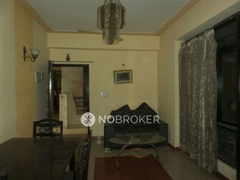 Supertech Icon Indirapuram - Without Brokerage Semi-furnished 2 BHK ...