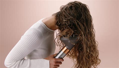 Which Dyson Airwrap™ Multi-styler Attachments are Right for You?