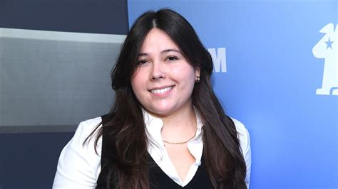 Why do lesbians wear carabiners? | PinkNews