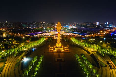 2020唐山南湖春节灯会盛装启幕——人民政协网