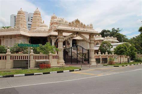 16 Best Temples in Singapore: Location, Timings, Entry Fees