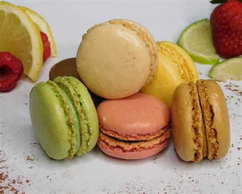 Macarons Vs Macaroons: What's The Difference - Various Stuff