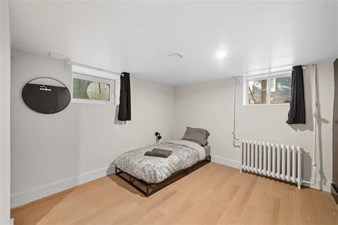 Single Room rental close to DAL - Flats for Rent in Halifax, Nova ...