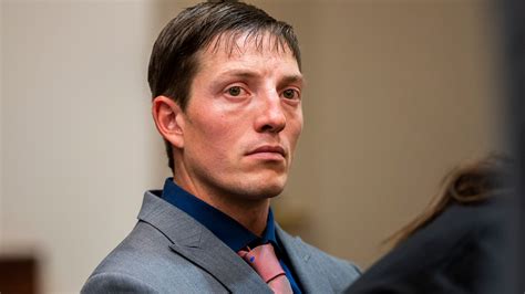 Attorney: Deadly force against Lyoya justified by 'fleeing felon rule'