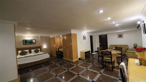 D R Utthama Hotel Best Hotel in Back side of Indian Bank, Padmavati ...