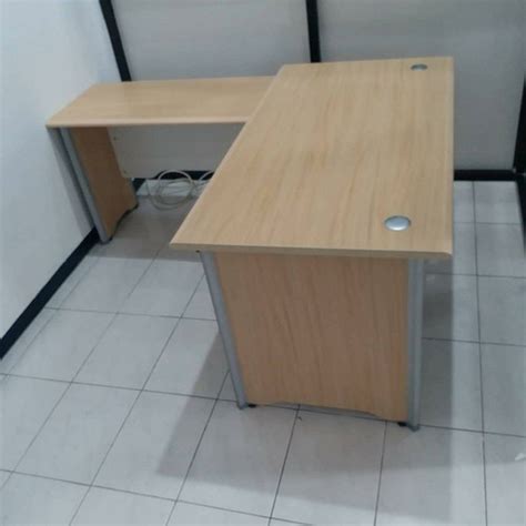Jual Meja Kerja/Meja Kantor UNO UOD.7066+Meja Samping-Molek_Furniture ...