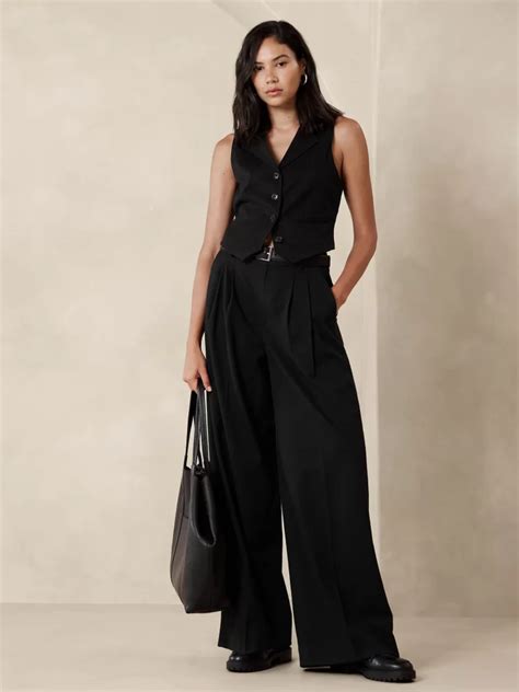 Business Casual 的图像结果