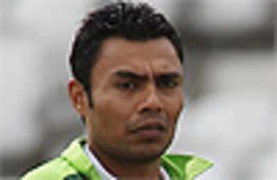 PCB official seen with Danish Kaneria, raises eyebrows | New Zealand in ...