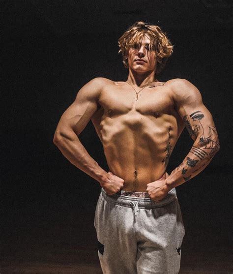 Tyler Ashton : r/nattyorjuice