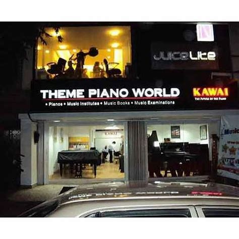 LED Sign Board Installation 的图像结果