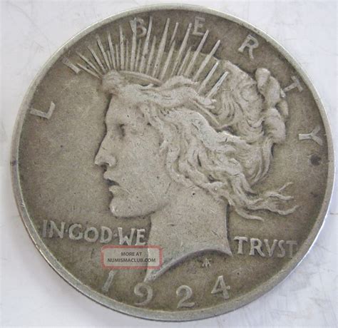 1924 Silver Peace Dollar 323q