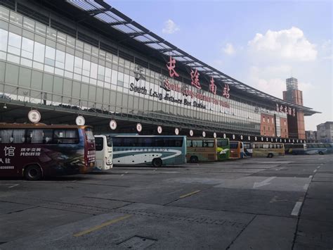 宜昌汽车客运中心站客运车辆高清图片下载_红动中国