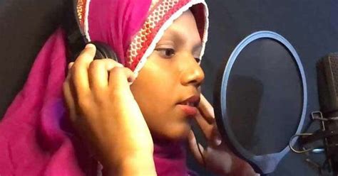 Mumbai Rickshaw Driver's Daughter Become A Rapper | Femina.in