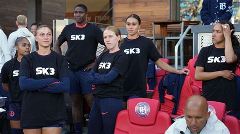 Angel City's Savy King released from hospital, defender thanks fans and ...