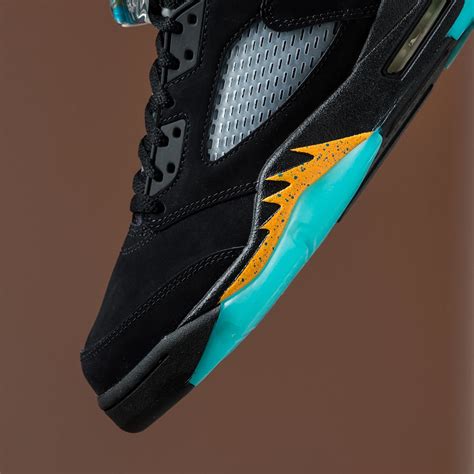 Air Jordan 5 Aqua "Store List" DD0587-047 | SneakerNews.com