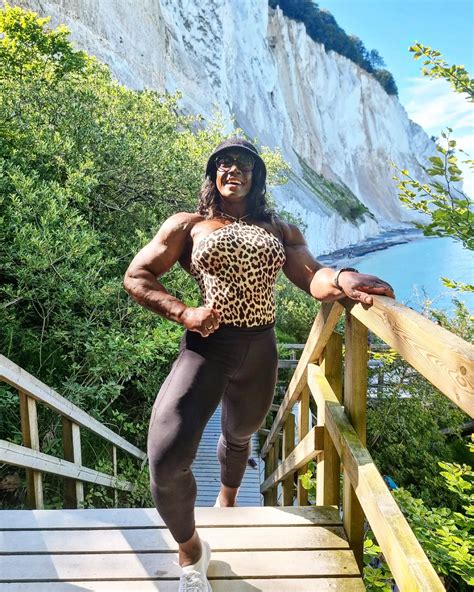 Issis Fabiana Silvestre-Syhler