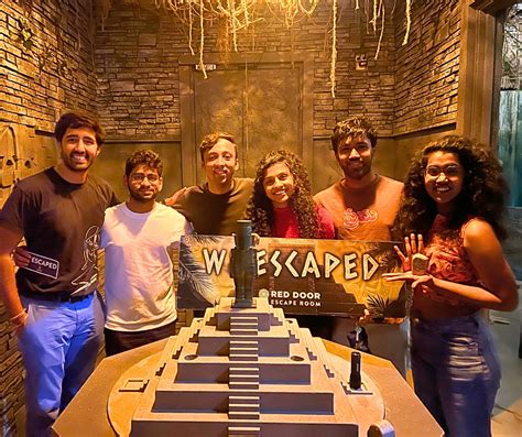 Top 5 Reasons You’ll Love A Private Escape Room | Red Door Escape Room