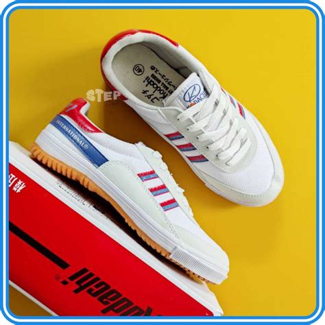 10 Brand Lokal Sepatu yang Paling Terkenal di Indonesia - Madingmu