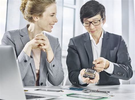 Electronic Adhesive Solutions: The Future of Consumer Electronics - tesa