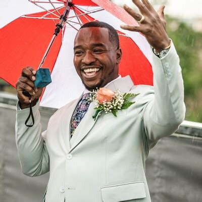 Navy Business Suit 的图像结果