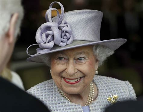PO BAG 1: Queen Elizabeth II turns 91 with day at the horse races