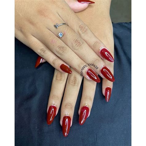 Preppy Nail Art (@preppy_looks28) • Instagram photos and videos