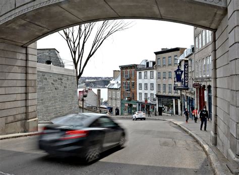 Alerte UNESCO: l’inacceptable règne de l’auto dans le Vieux-Québec