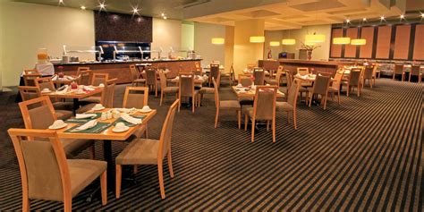 Restaurantes cerca de MONTERREY - Crowne Plaza