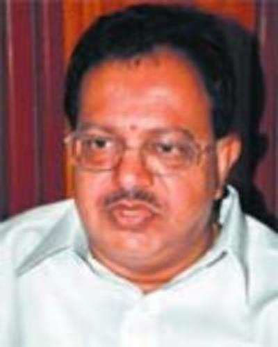 Civic body asphalts road to Banashankari MLA's home for his daughter's ...