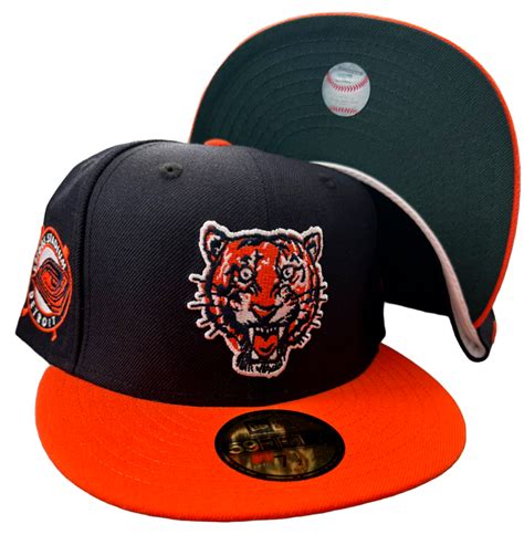 New Era Detroit Tigers Briggs Stadium Patch 59FIFTY Fitted Hat