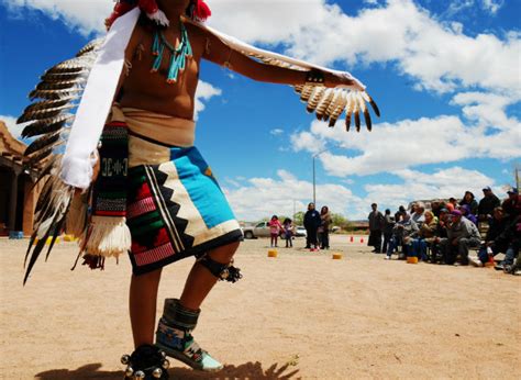 Discover the Enchanting World of the Zuni Tribe: Unveiling Their Rich History, Culture, and Traditions