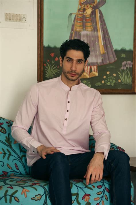 Men's Pastel Pink Short Kurta with Mandarin Collar – Atarasva