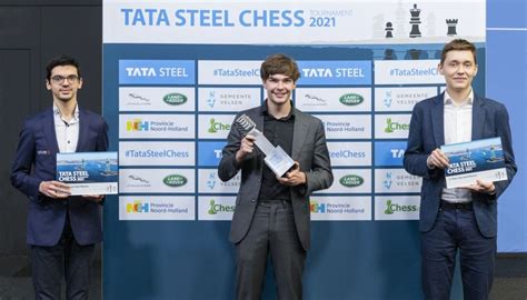 The first teenager to beat World Champion Magnus Carlsen - Andrey ...