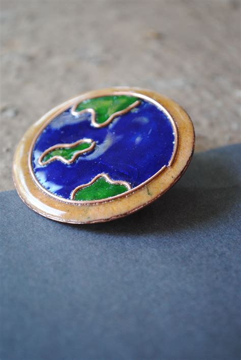 Handcrafted Earth Lapel Pin – ekibeki