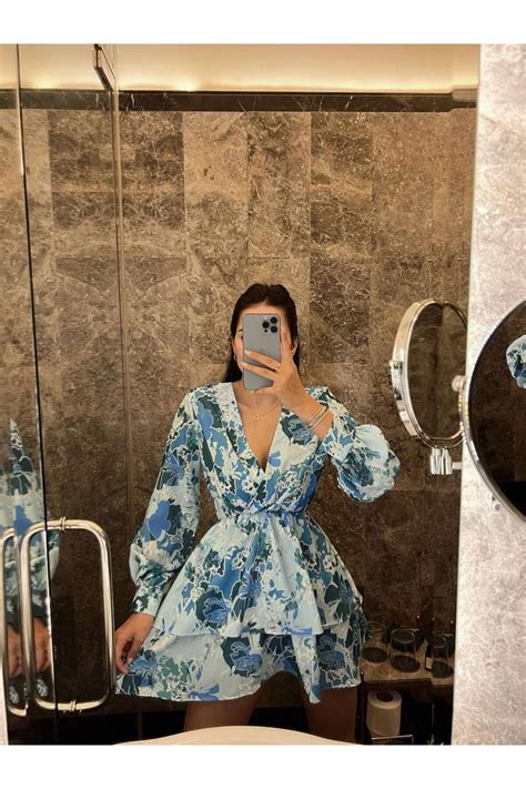 SONREİR V-NECK PATTERNED JESICA ANVELOP MINI DRESS- Trendyol