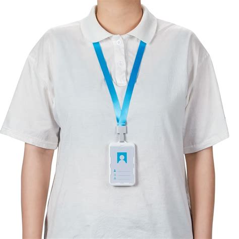 AUSEK 4G ID Card GPS Tracker with Real Time Location Tracking | SOS ...