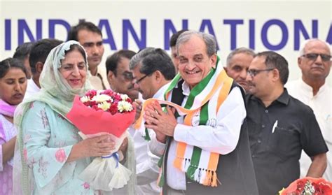 former minister birender singh rejoins congress ec asks cbdt to verify ...