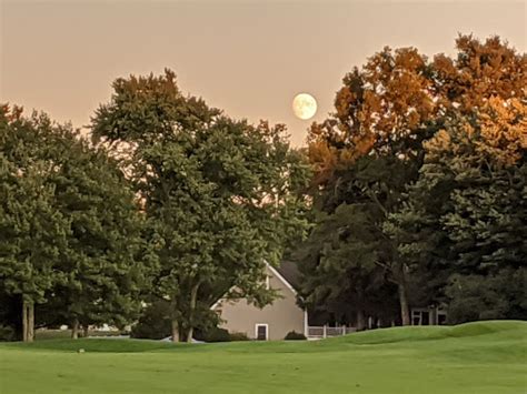 Golf Course «Wentworth Hills Golf Club», reviews and photos, 27 Bow St ...