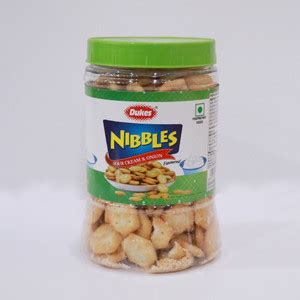 Dukes Nibbles Sour Cream & Onion Cracker Price in India - Buy Dukes ...