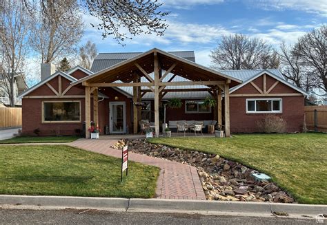 280 W Center St Monticello UT 84535 | $450,000 | UtahRealEstate.com