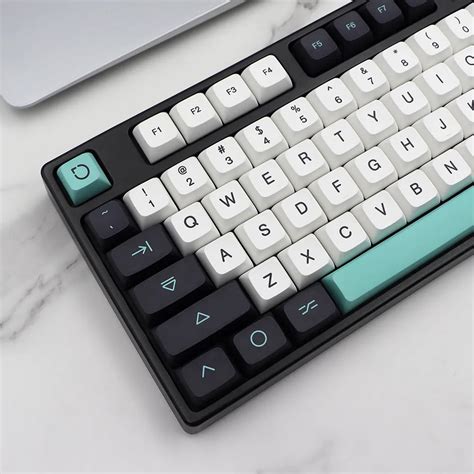 Geoma Light Cyan XDA PBT Clone Keycaps – CuriosityCaps