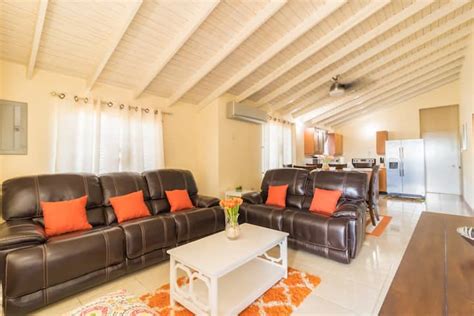 Bickersteth Holiday Rentals & Homes - St. James Parish, Jamaica | Airbnb