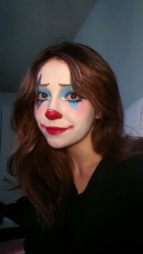 Pin on Clowns | Cute clown makeup, Halloween makeup clown, Easy clown ...