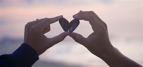 It’s Difficult To Be An Old School Romantic When Your Whole Generation ...