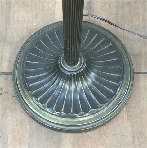 Lot - Transitional Stained Glass Torchiere Floor Lamp